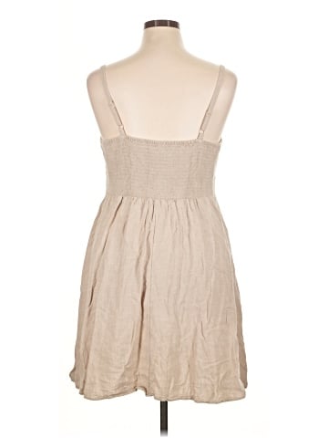 Old Navy Casual Dress (view 2)