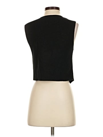 Zara Sleeveless Button-Down Shirt (view 2)