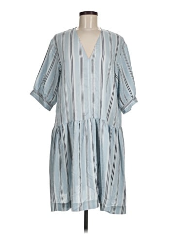 Baum Und Pferdgarten Casual Dress (view 1)