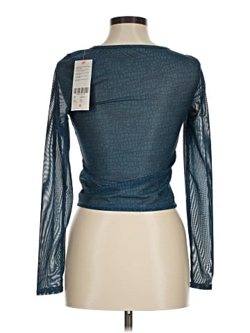 Sweaty Betty Long Sleeve T-Shirt (view 2)