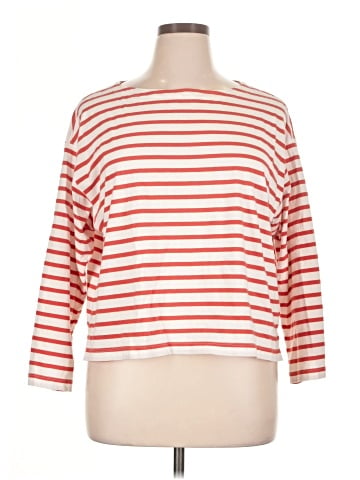 Old Navy 3/4 Sleeve T-Shirt (view 1)