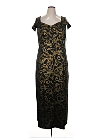 En Focus Cocktail Dress (view 1)