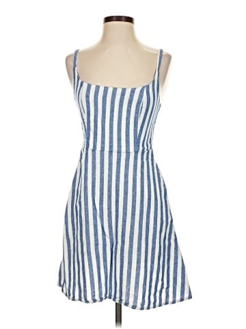 Old Navy Casual Dress (view 1)
