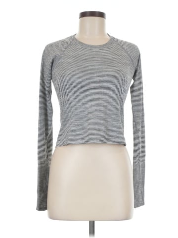 Lululemon Athletica Long Sleeve T-Shirt (view 1)