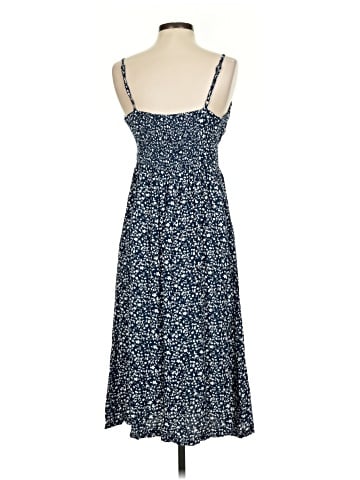 Old Navy Casual Dress (view 2)