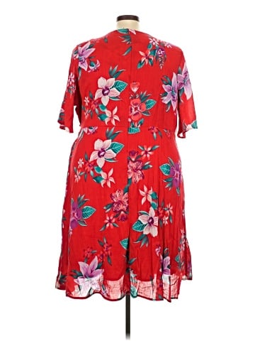 Old Navy Casual Dress (view 2)