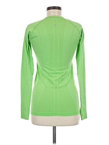 Lululemon Athletica Long Sleeve T-Shirt (view 2)