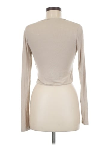 Lululemon Athletica Long Sleeve T-Shirt (view 2)