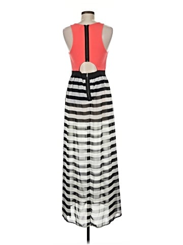 Xhilaration Casual Dress (view 2)