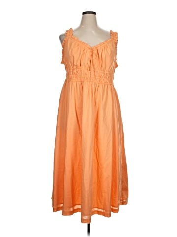 Old Navy Casual Dress (view 1)