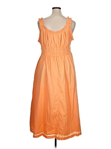 Old Navy Casual Dress (view 2)