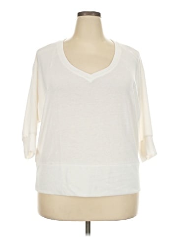 Ambiance Apparel 3/4 Sleeve Top (view 1)