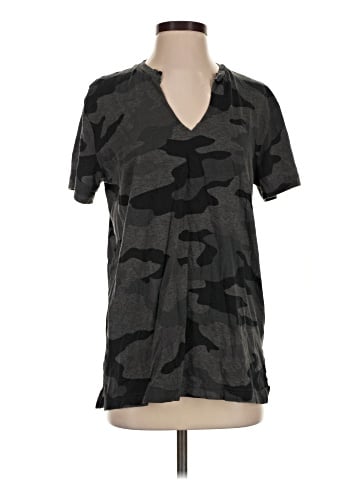 Victoria's Secret Pink Short Sleeve T-Shirt (view 1)