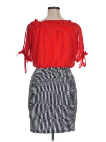 En Focus Studio Cocktail Dress (view 2)