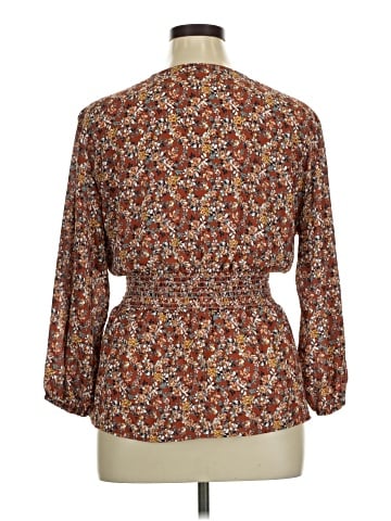 Max Studio 3/4 Sleeve Blouse (view 2)