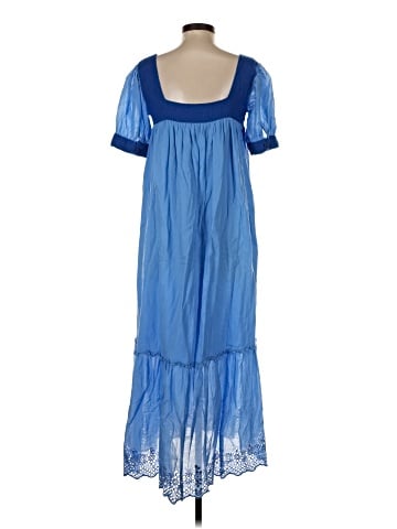 Urban Outfitters Casual Dress (view 2)