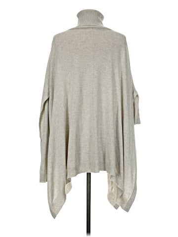 Sen Poncho (view 2)