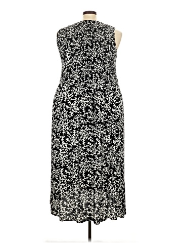 Croft & Barrow Casual Dress (view 2)