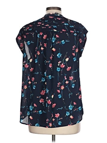 Daniel Rainn Short Sleeve Blouse (view 2)