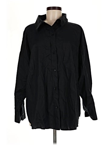 Set Active 3/4 Sleeve Button-Down Shirt (view 1)