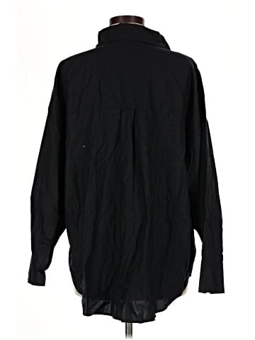 Set Active 3/4 Sleeve Button-Down Shirt (view 2)