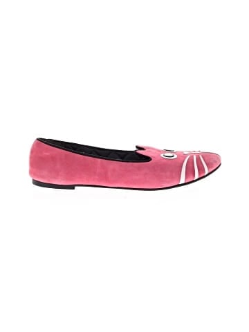 Unbranded Flats (view 1)