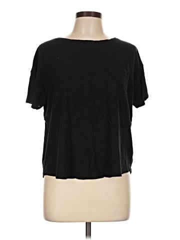 Old Navy Short Sleeve T-Shirt (view 1)