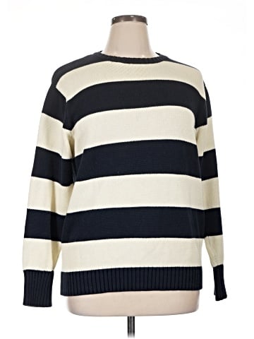 Brandy Melville Pullover Sweater (view 1)