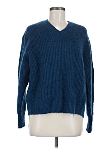 Uniqlo Pullover Sweater (view 1)