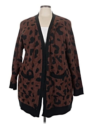BLOOMCHIC Cardigan (view 1)
