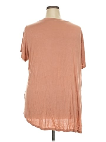 Amaryllis Short Sleeve T-Shirt (view 2)