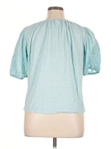 Old Navy Short Sleeve Blouse (view 2)