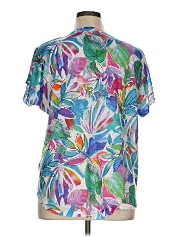 Jess & Jane Short Sleeve Blouse (view 2)