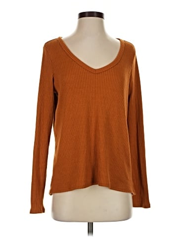 American Eagle Outfitters Long Sleeve Top (view 1)