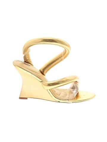 Akira Wedges (view 1)