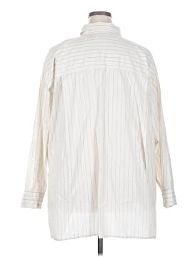 Madewell Plus Signature Poplin Oversized Patch Pocket Shirt in Stripe (view 2)
