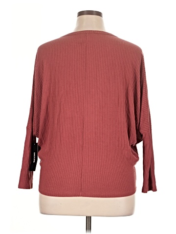 Korye 3/4 Sleeve T-Shirt (view 2)