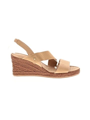 Adrienne Vittadini Wedges (view 1)