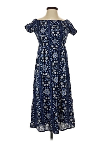 Old Navy Casual Dress (view 1)
