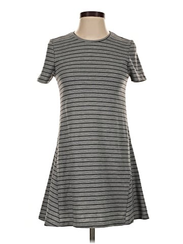 Trafaluc by Zara Casual Dress (view 1)