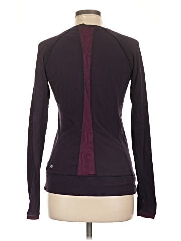 Lululemon Athletica Long Sleeve T-Shirt (view 2)