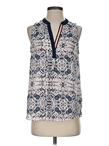Olive and Oak Sleeveless Blouse (view 1)