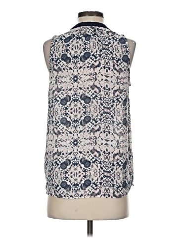 Olive and Oak Sleeveless Blouse (view 2)