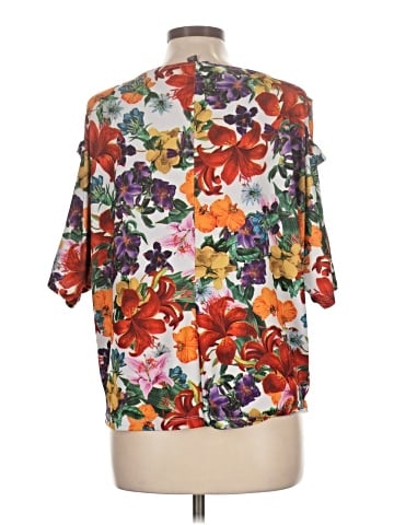 Bold Elements Short Sleeve Blouse (view 2)