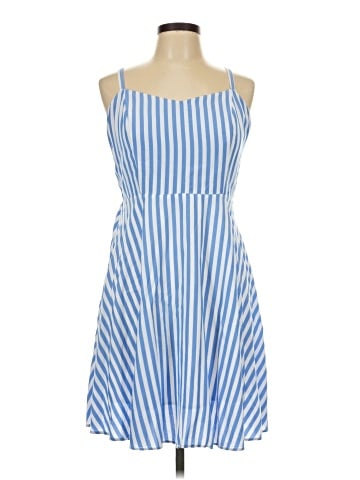 Old Navy Casual Dress (view 1)