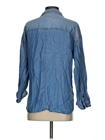 American Eagle Outfitters Denim Jacket (view 2)