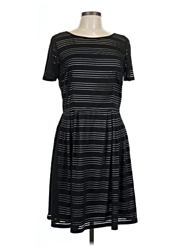 Signature by Robbie Bee Casual Dress (view 1)