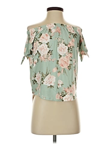 Derek Heart Sleeveless Blouse (view 1)