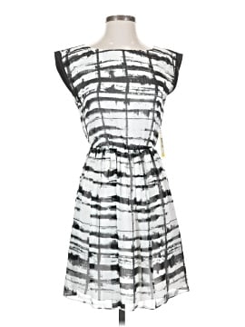 Alice + Olivia Casual Dress (view 1)