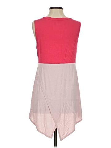 Logo Layers Sleeveless Top (view 2)